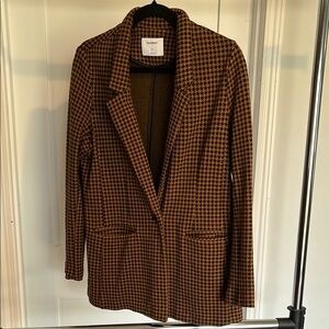 Houndstooth Blazer in Brown and Black